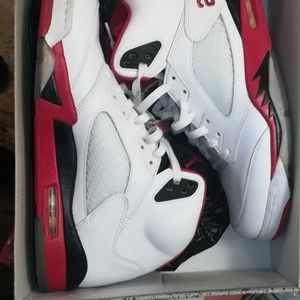 Jordan 5 black tounge fire red 5 size 12